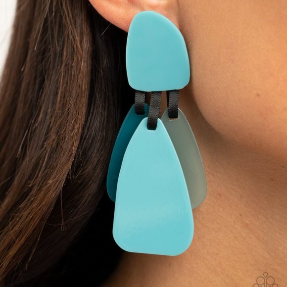 Paparazzi - Picture 7 of 14